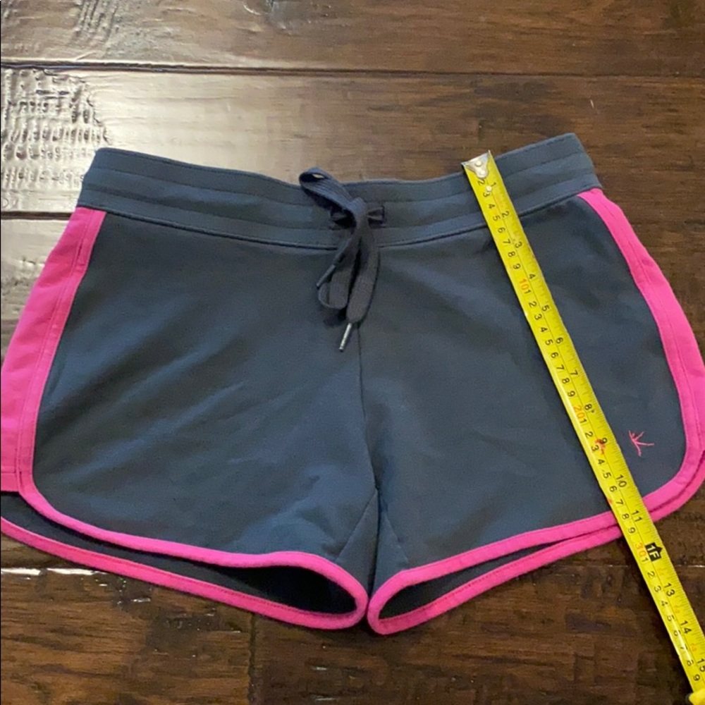 💕Danskin gray and pink soft track shorts small - Picture 3 of 4